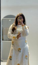 Golden Rose Suit Set - Aaram 2.0 - Image 3